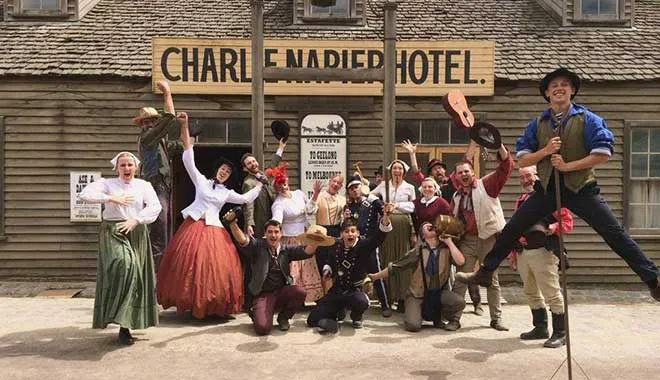 managers-pick-goldfields-and-ballarat-botanic-gardens-day-tour-chinese-2