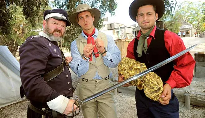 managers-pick-goldfields-and-ballarat-botanic-gardens-day-tour-chinese-3