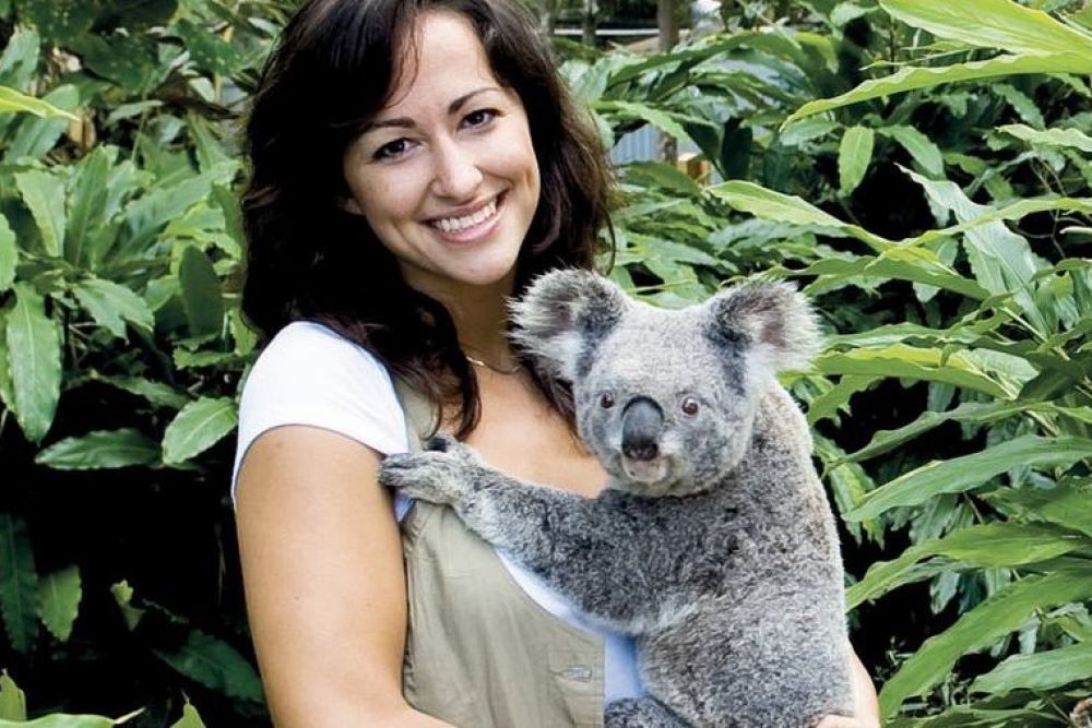 Currumbin Wildlife Sanctuary Ticket with Koala Photo1