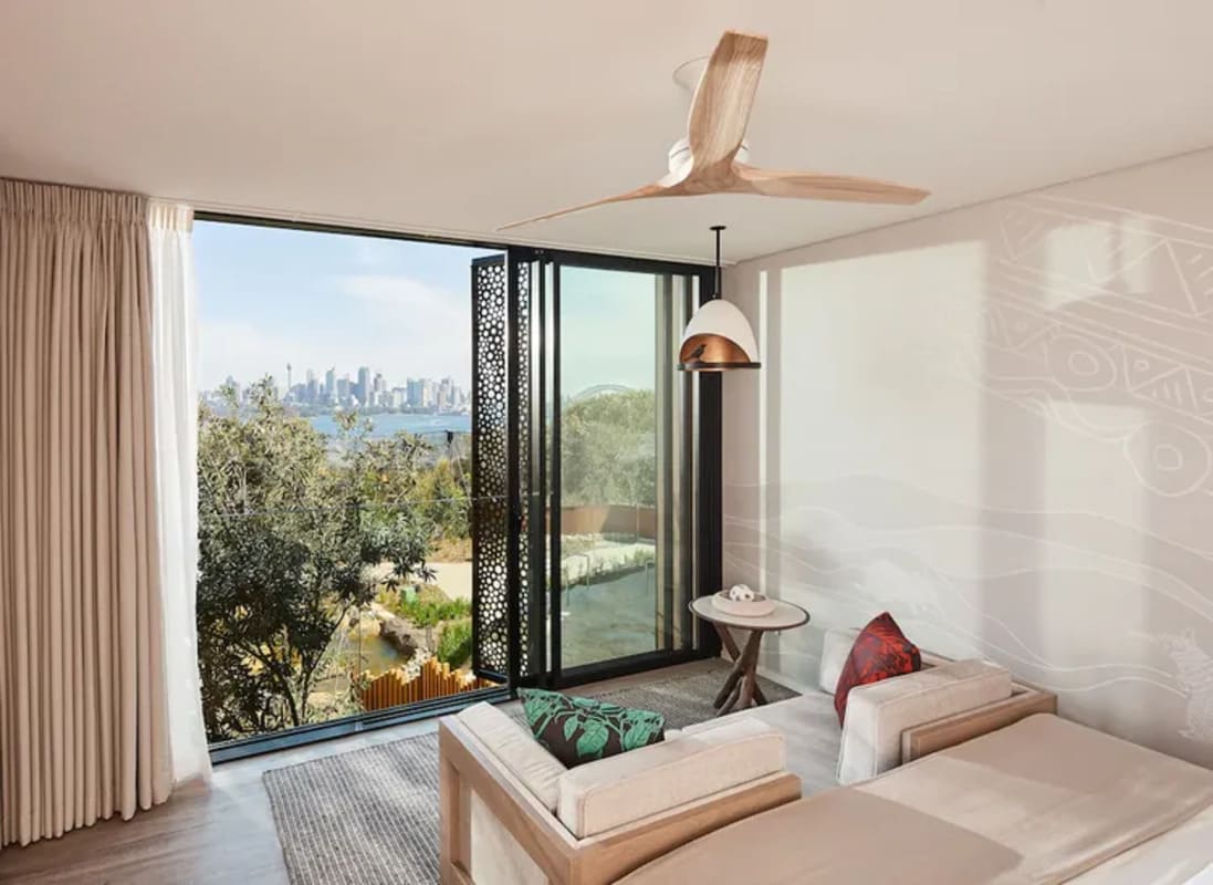 Sydney Wildlife Retreat at Taronga Zoo & Opera House (6)