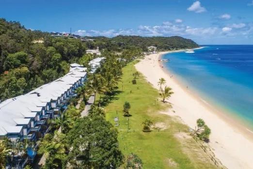 Tangalooma Dolphin Feeding Getaway (6)