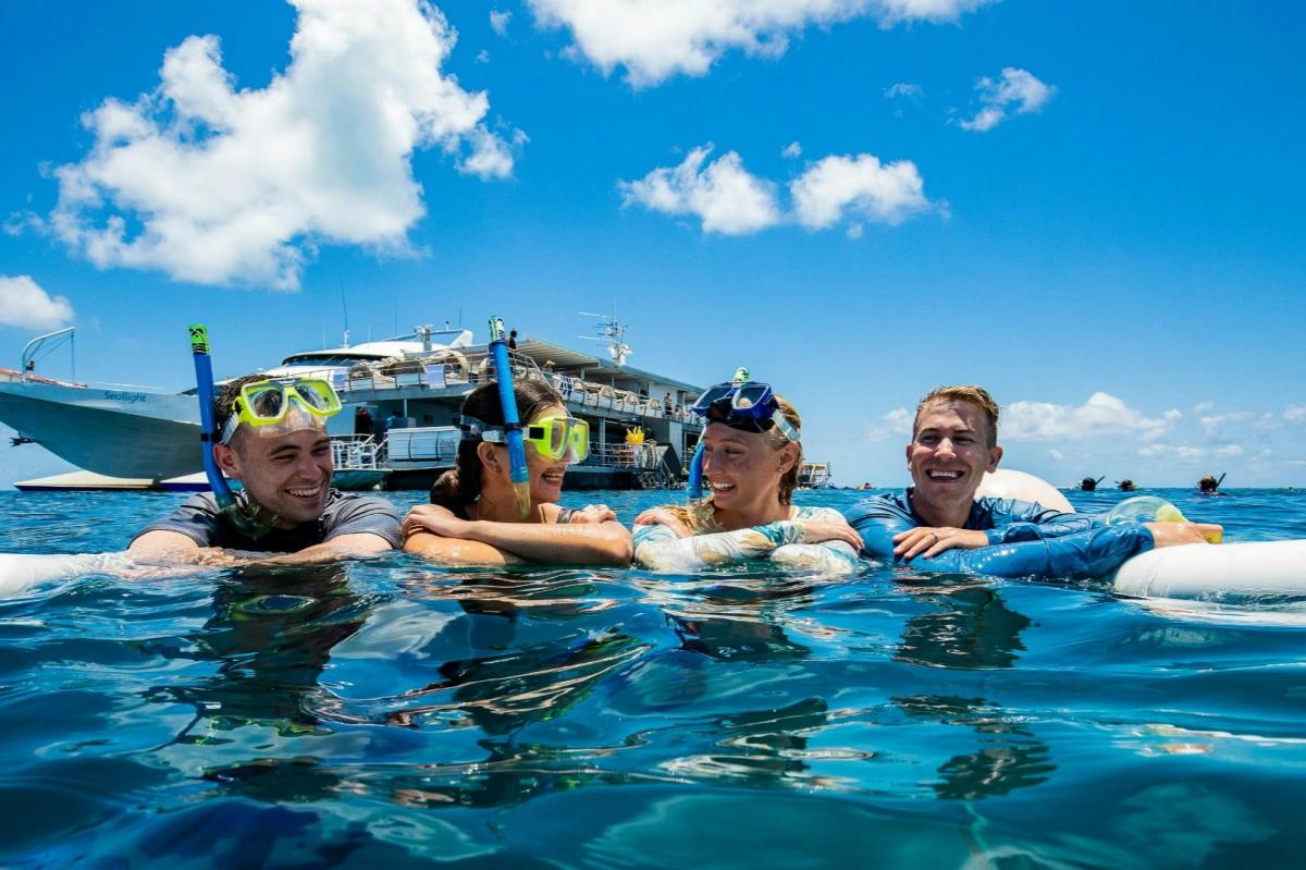 Whitsundays Hardy Reef Great Barrier Reef Day Tour