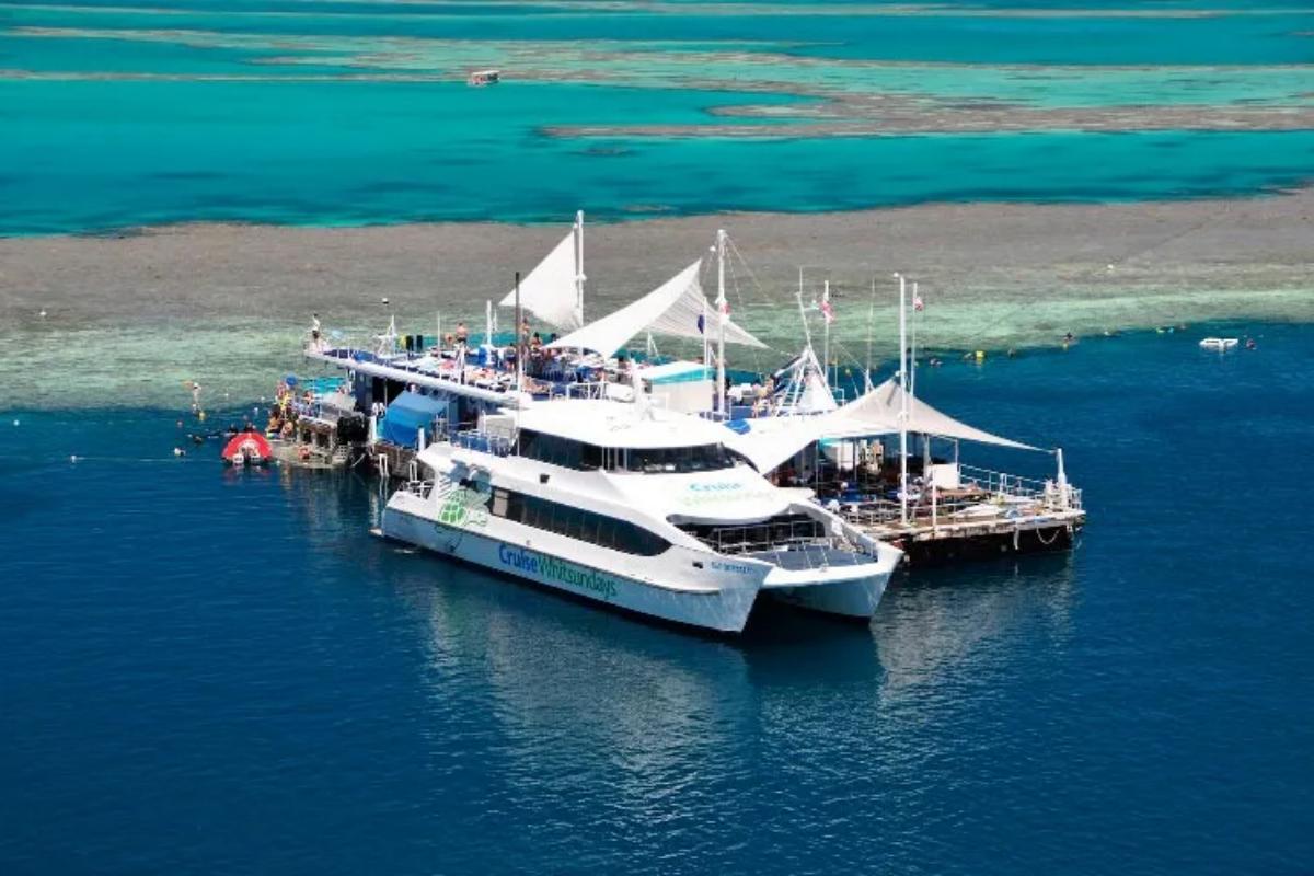 Whitsundays Hardy Reef Great Barrier Reef Day Tour6