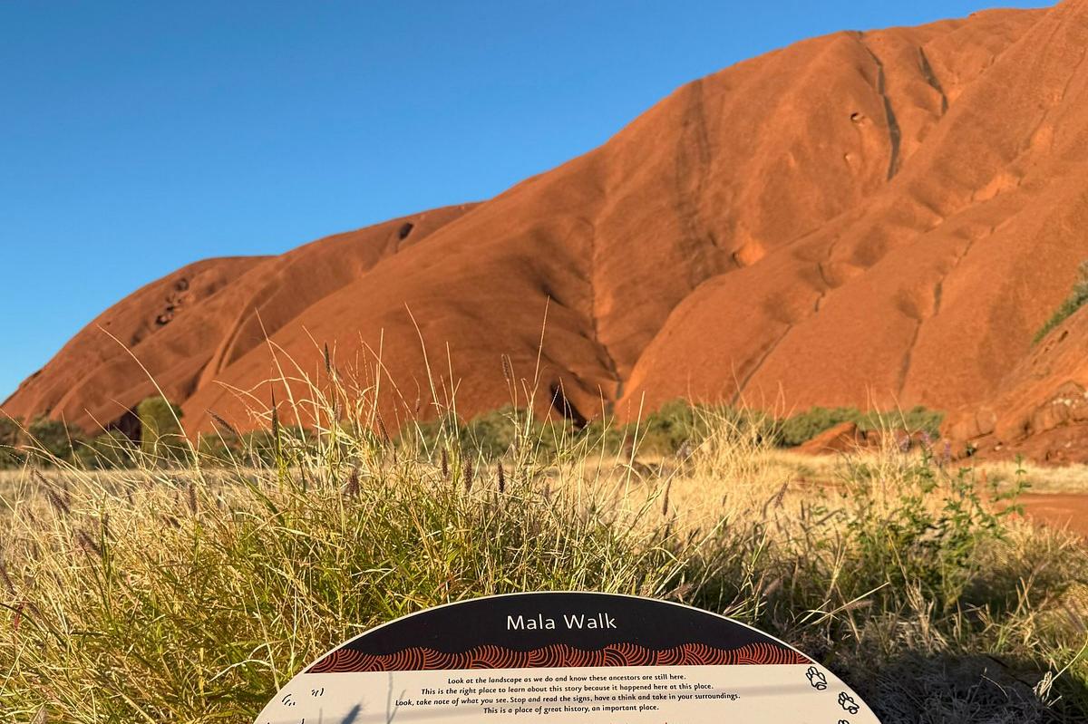 Uluru Mala Walk3