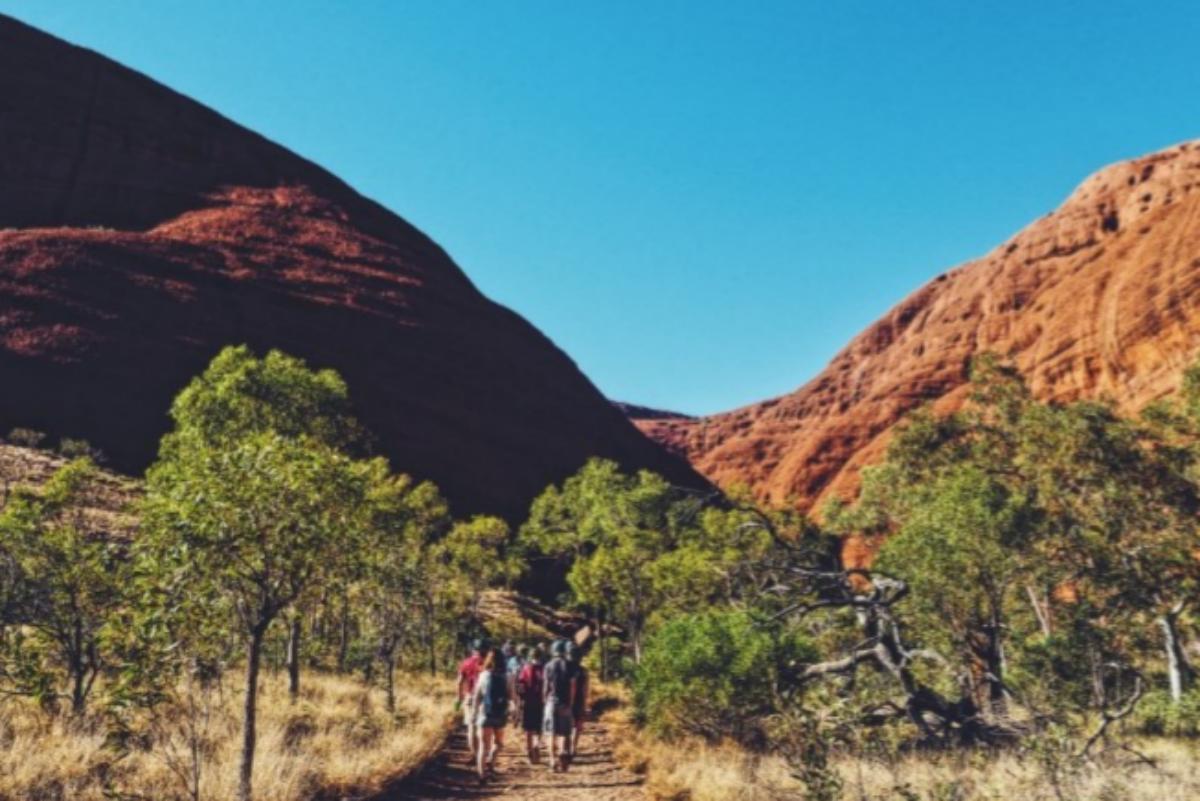 Valley of the Winds Walk2